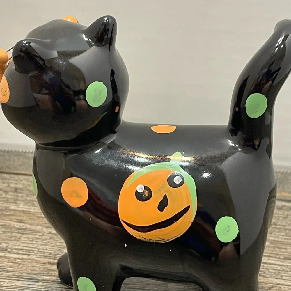 Halloween Black Cat Figurine. Whiskers wire ceramic. Whimsical. Pre-owned